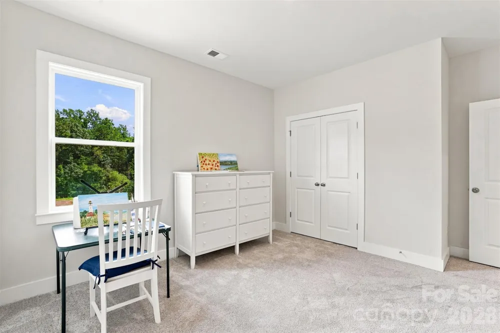 220 E Warfield Drive Mooresville, NC 28115