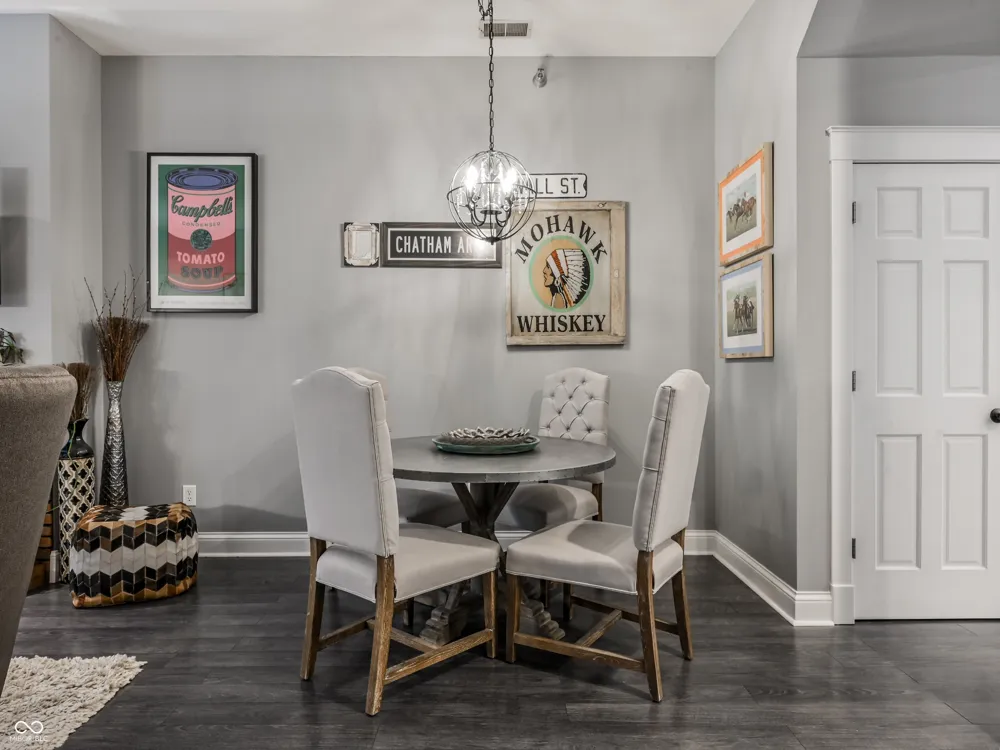 706 Massachusetts Avenue #202 Indianapolis, IN 46204