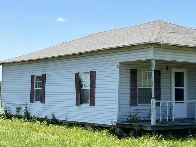 CR 15580 Paris, TX 75462