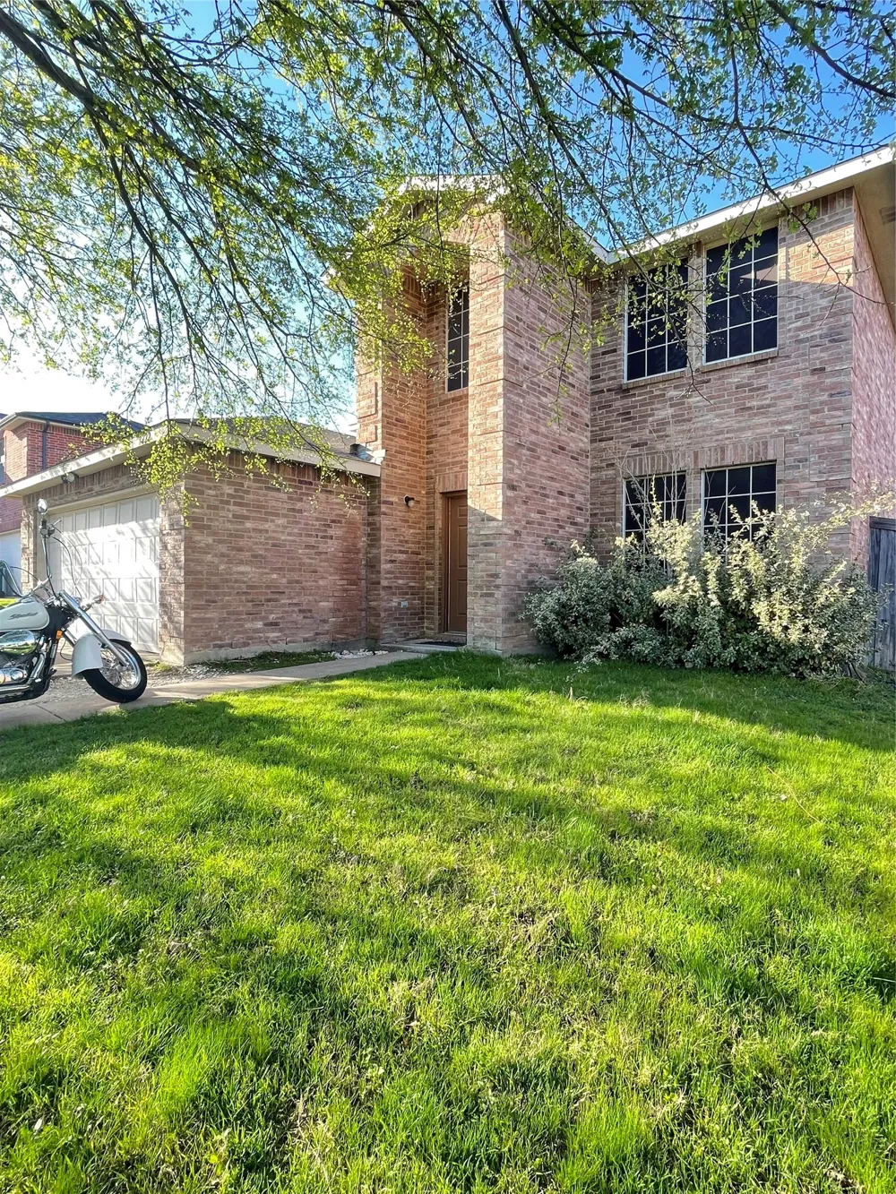 1222 Mcmillan Drive Cedar Hill, TX 75104