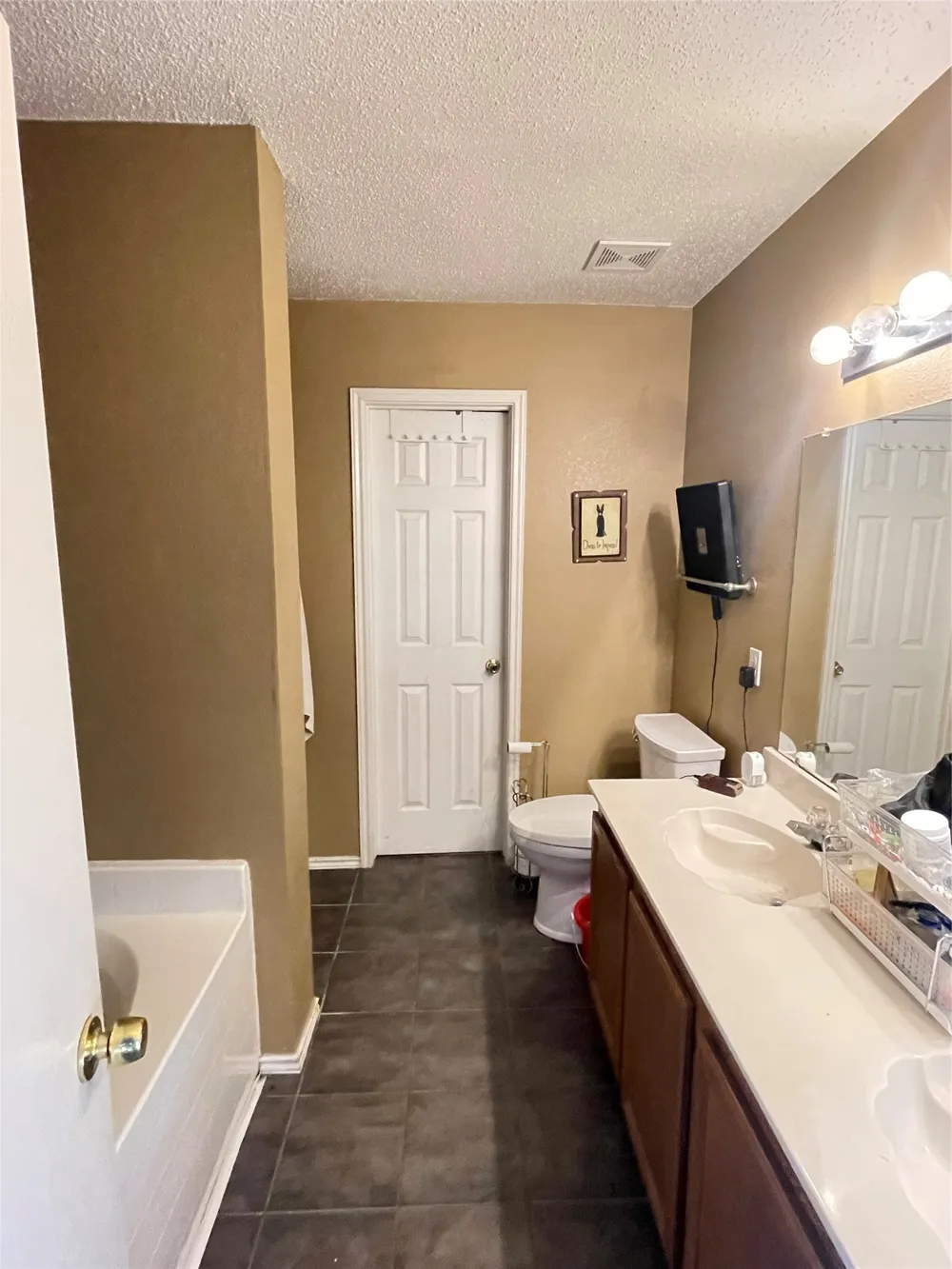 1222 Mcmillan Drive Cedar Hill, TX 75104