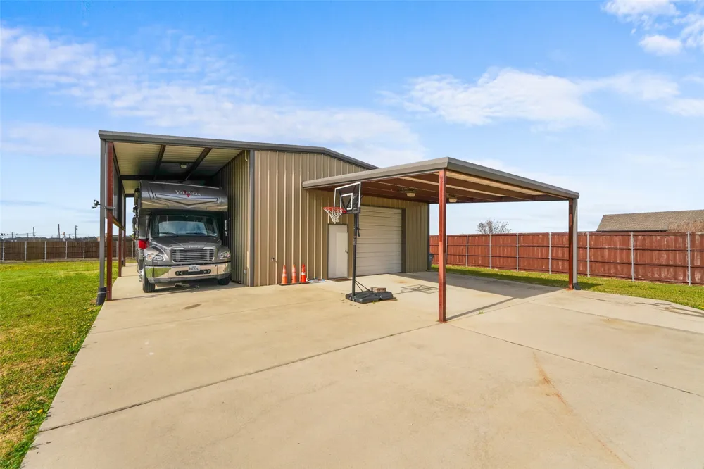 101 Paddock Lane McLendon Chisholm, TX 75032