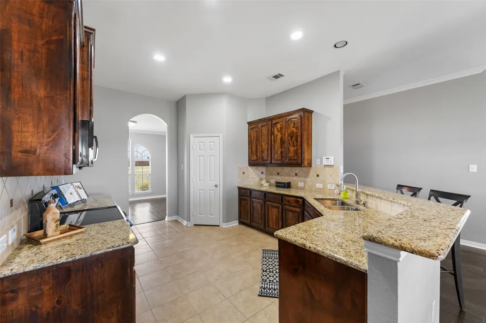 101 Paddock Lane McLendon Chisholm, TX 75032