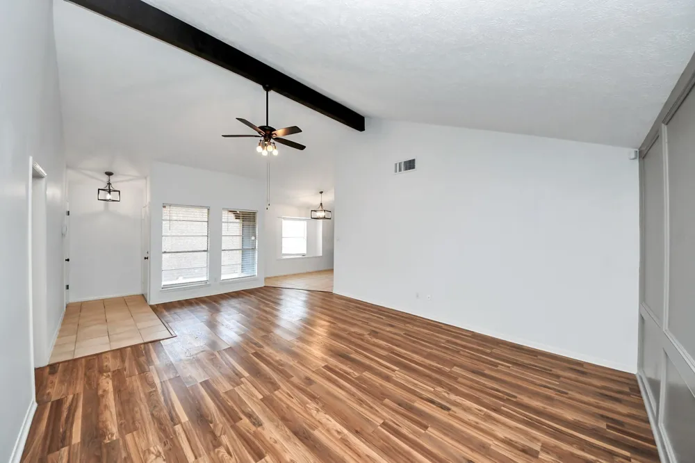 18 Barcelona Court Missouri City, TX 77459