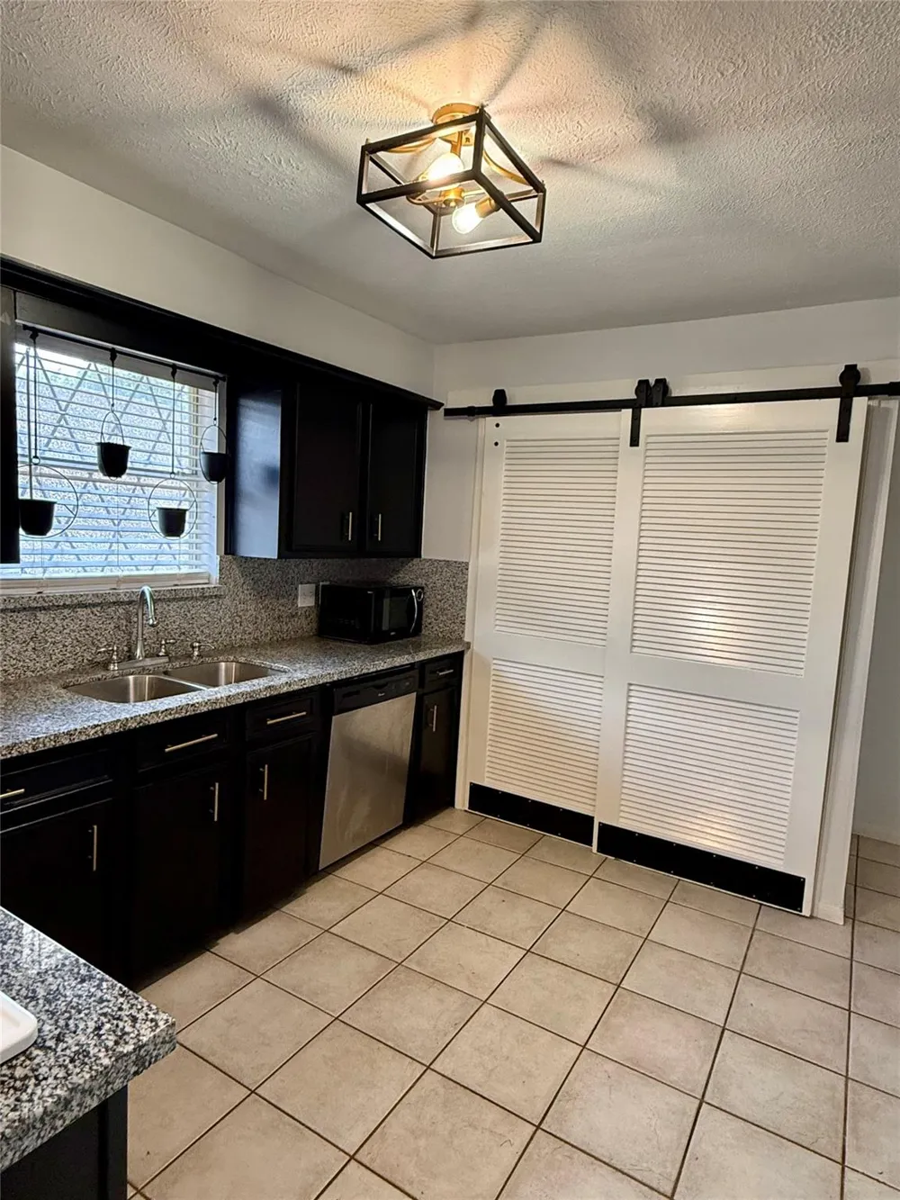 18 Barcelona Court Missouri City, TX 77459