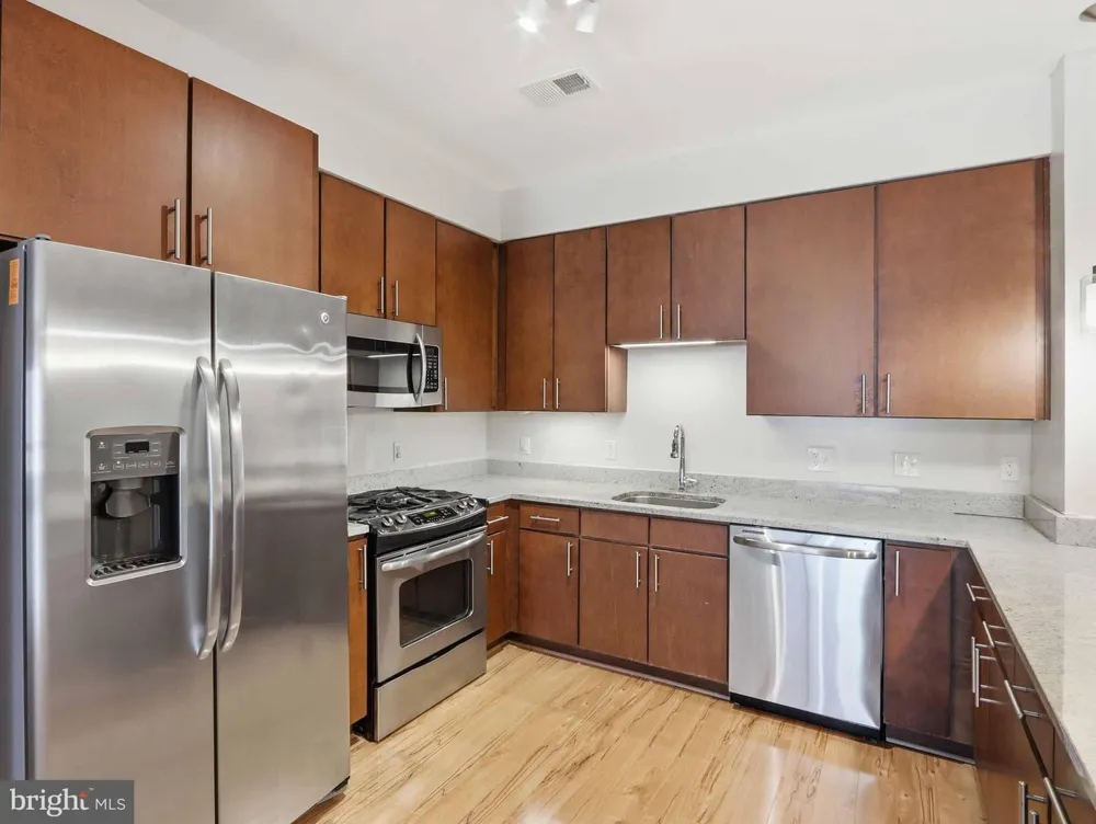8005 13TH STREET #411 Silver Spring, MD 20910