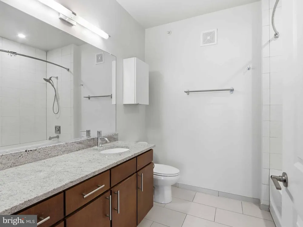 8005 13TH STREET #411 Silver Spring, MD 20910