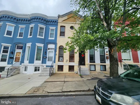 2112 FULTON AVENUE