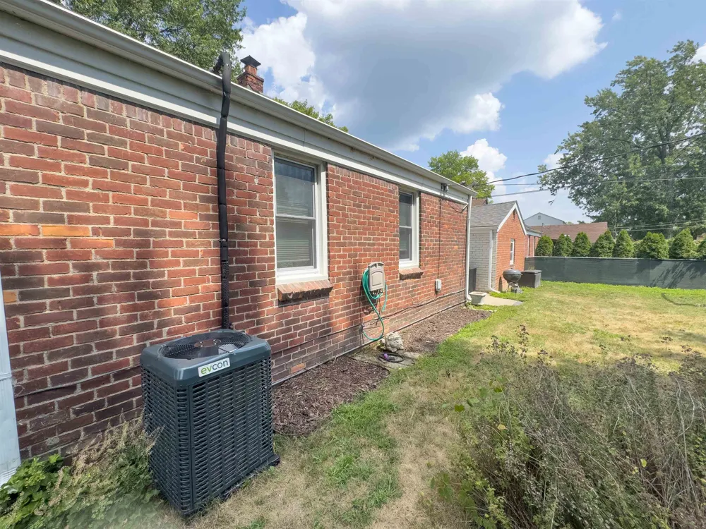 22100 O'Connor Street St Clair Shores City, MI 48080