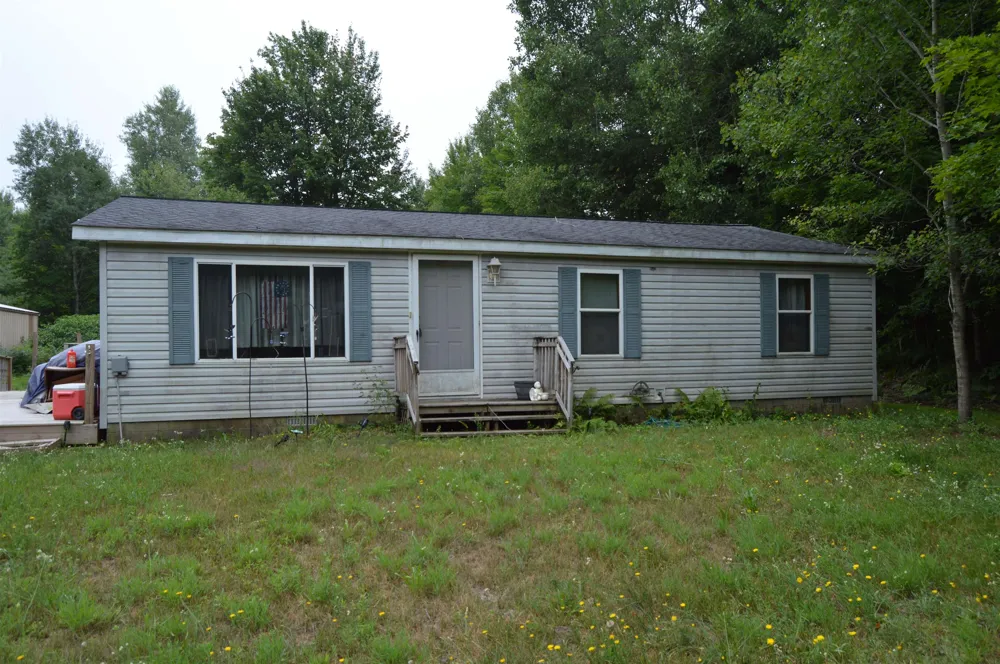 14441 Woods Trail Springdale Township, MI 49683