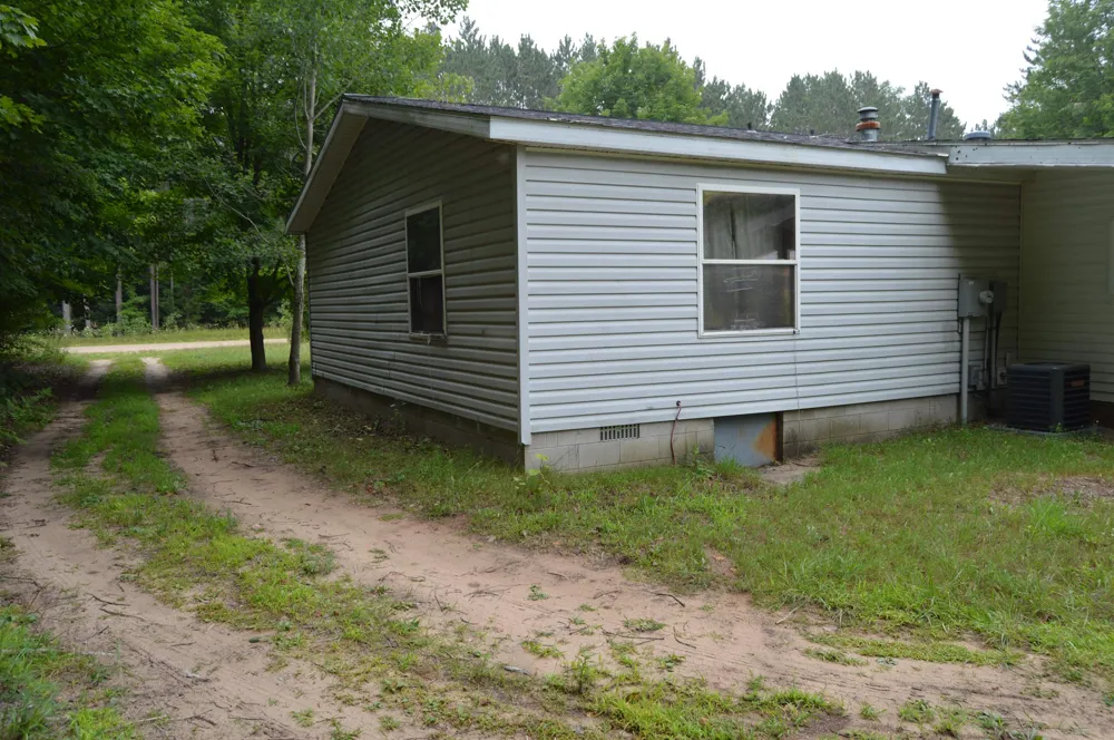 14441 Woods Trail Springdale Township, MI 49683