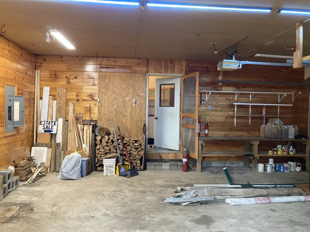 3631 W Rose City Road Foster Township, MI 48661
