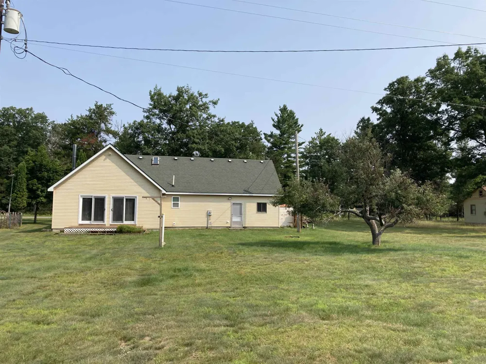 3631 W Rose City Road Foster Township, MI 48661