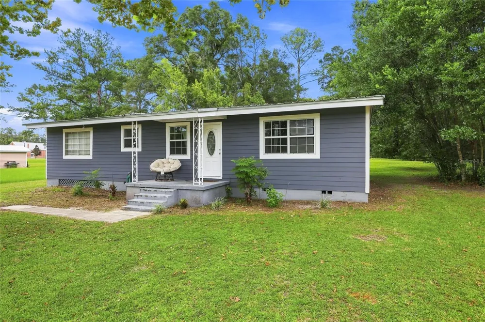 16488 SW 139TH AVENUE Archer, FL 32618