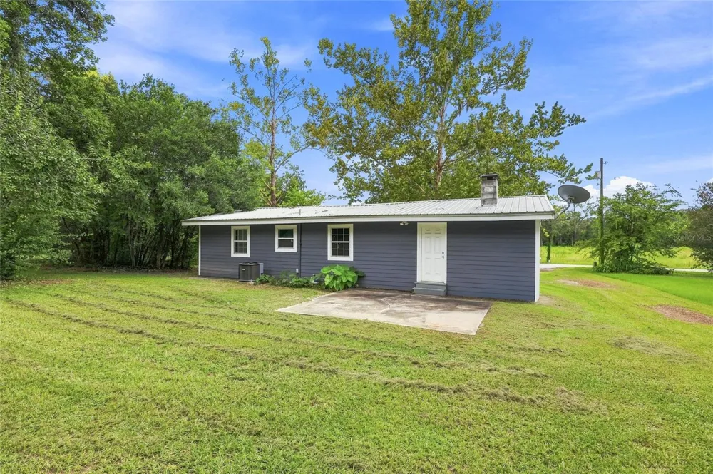 16488 SW 139TH AVENUE Archer, FL 32618