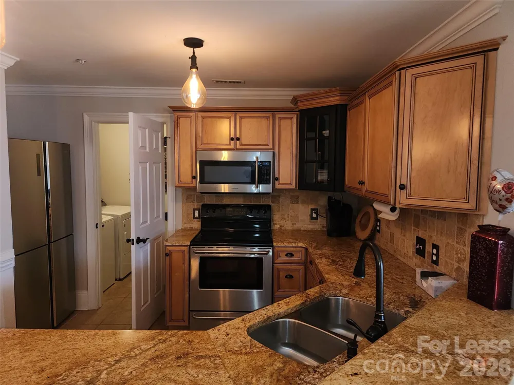 1205 Torrence Circle Davidson, NC 28036