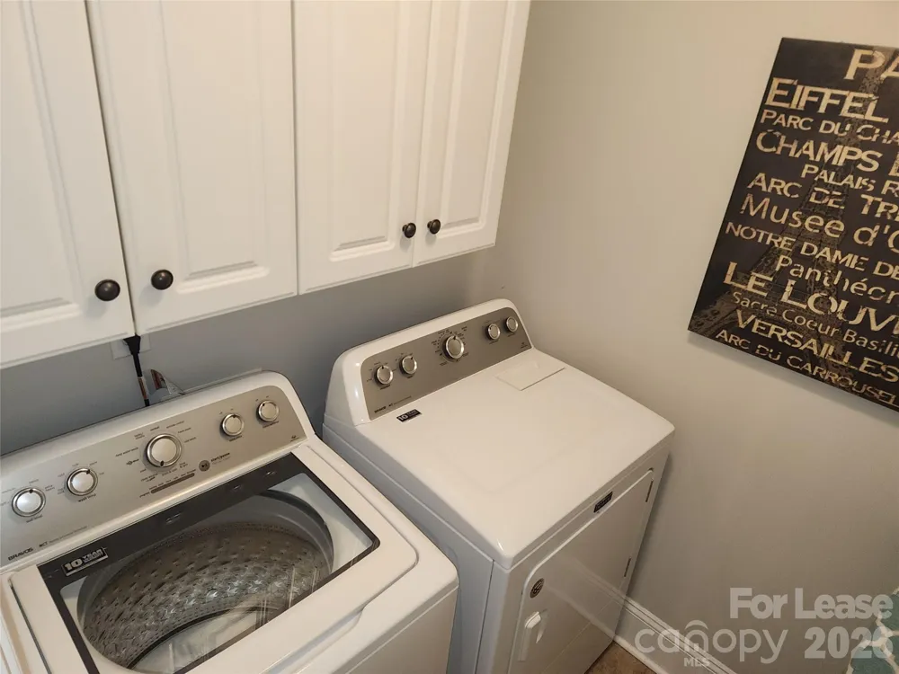 1205 Torrence Circle Davidson, NC 28036