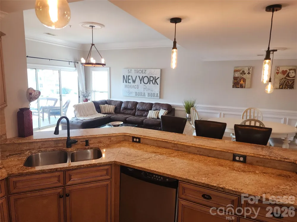 1205 Torrence Circle Davidson, NC 28036