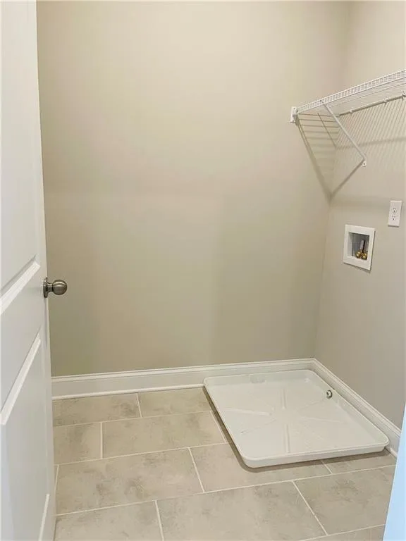 213 Spike Trail Smyrna, GA 30080