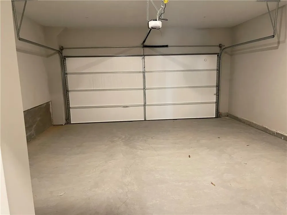 213 Spike Trail Smyrna, GA 30080