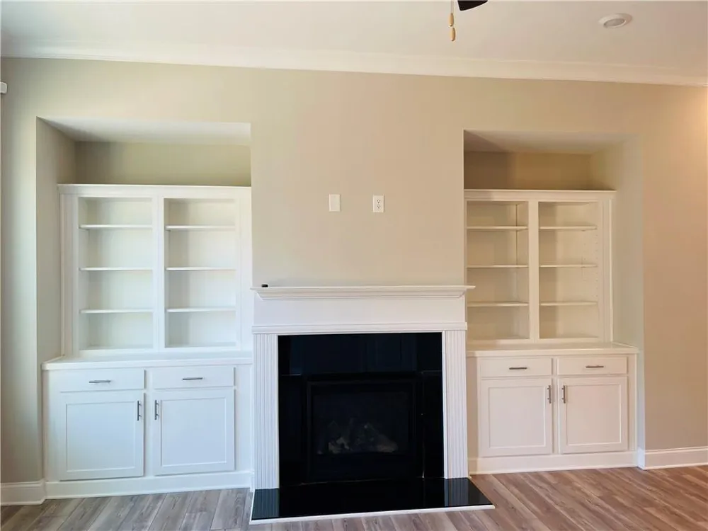213 Spike Trail Smyrna, GA 30080