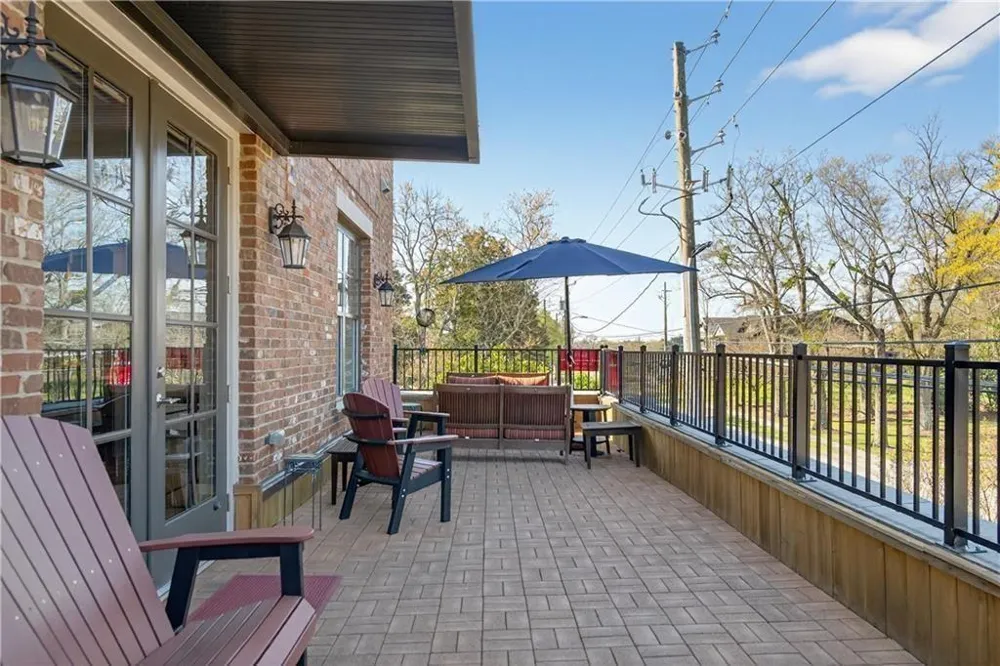 8255 Main Street Woodstock, GA 30188