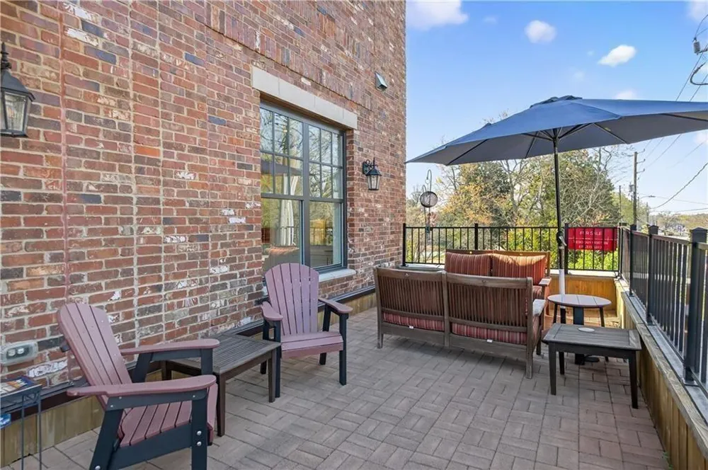 8255 Main Street Woodstock, GA 30188