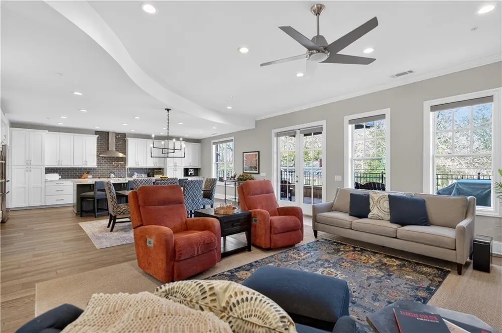 8255 Main Street Woodstock, GA 30188