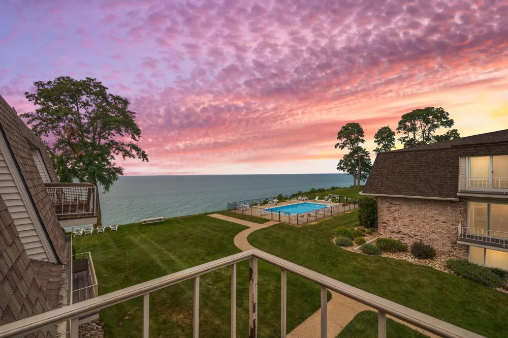 3622 Lakeshore Dr. Drive #g12 St. Joseph, MI 49085