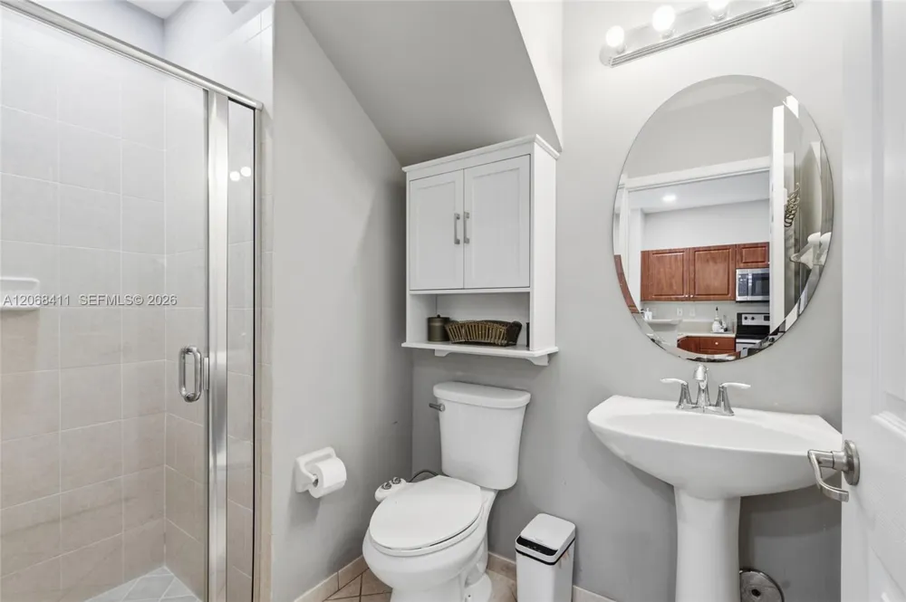 8906 SW 224th Ter Cutler Bay, FL 33190