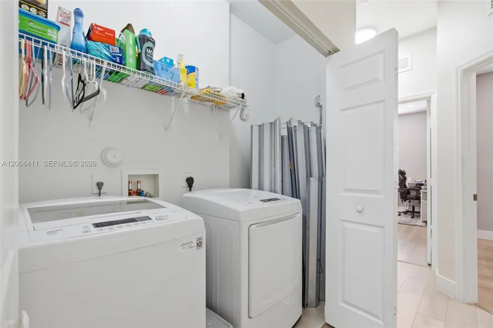 8906 SW 224th Ter Cutler Bay, FL 33190