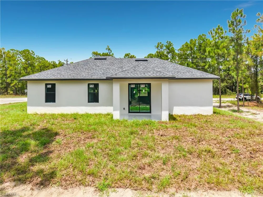 3900 E 10th Street Lehigh Acres, FL 33972