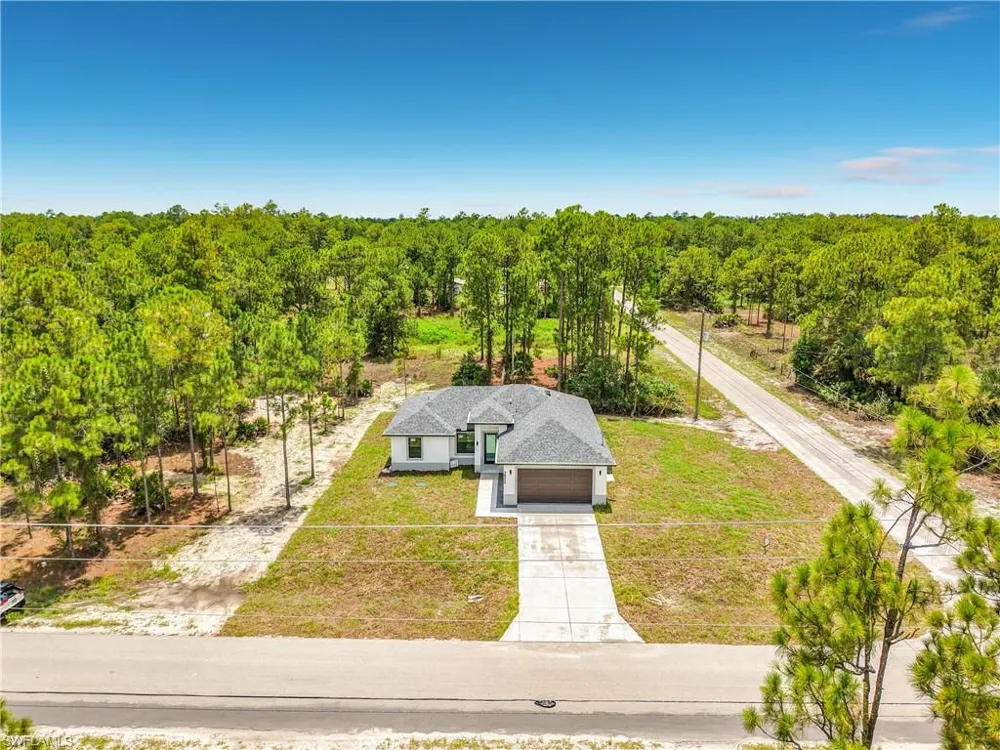 3900 E 10th Street Lehigh Acres, FL 33972