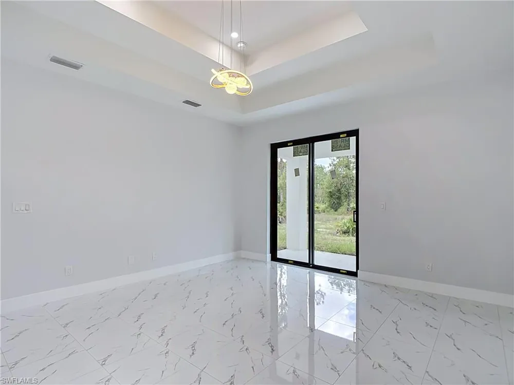 3900 E 10th Street Lehigh Acres, FL 33972
