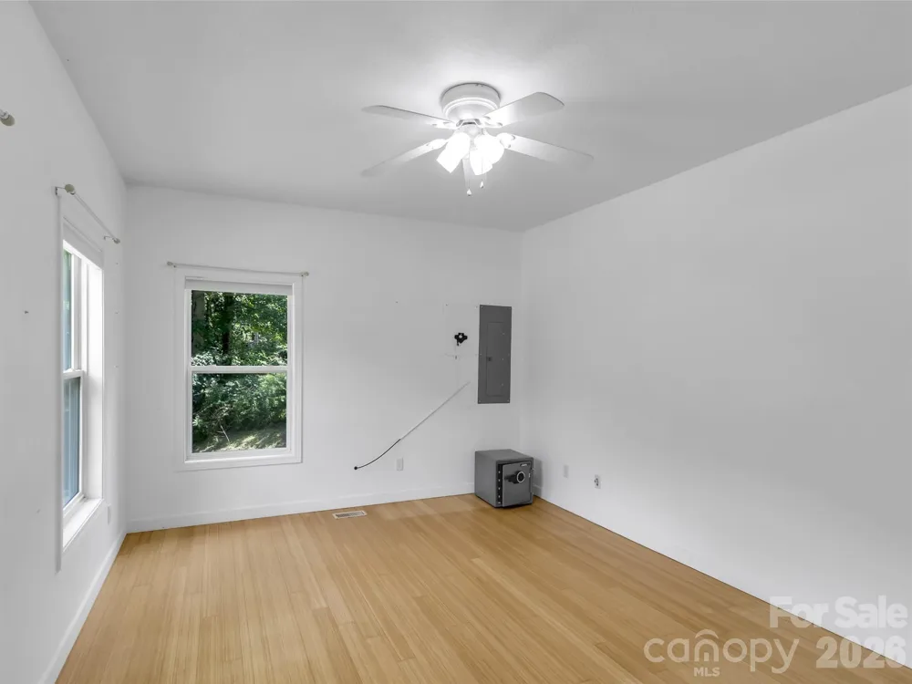 169 Roadrunner Drive Balsam, NC 28707