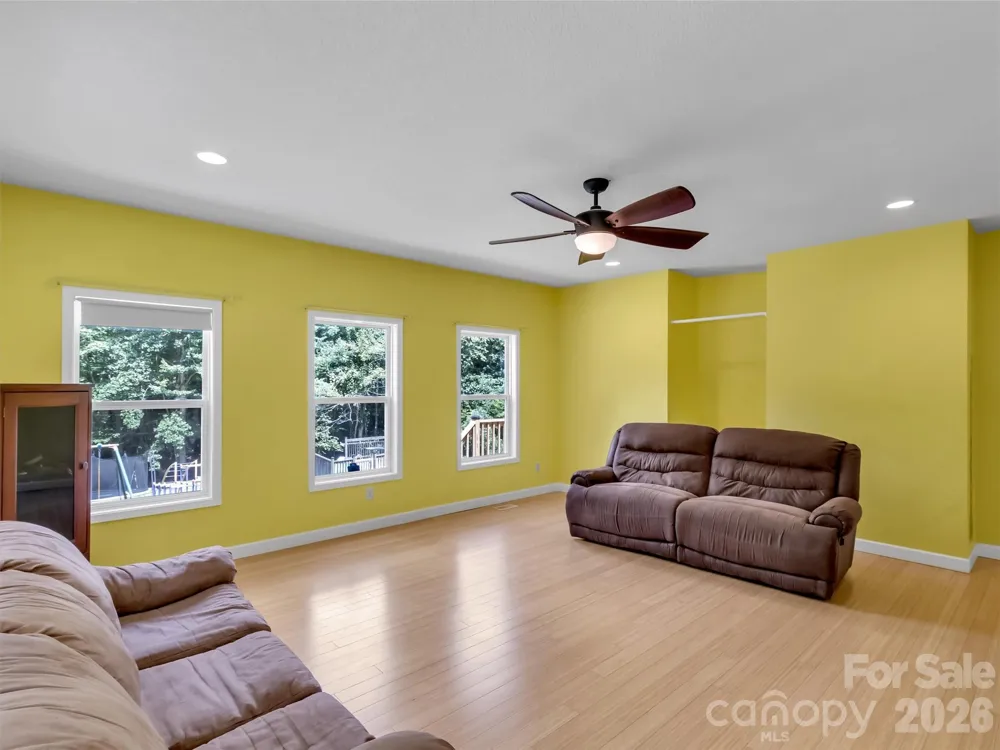 169 Roadrunner Drive Balsam, NC 28707