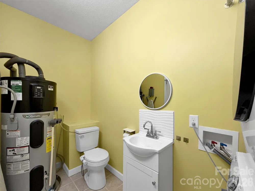 169 Roadrunner Drive Balsam, NC 28707