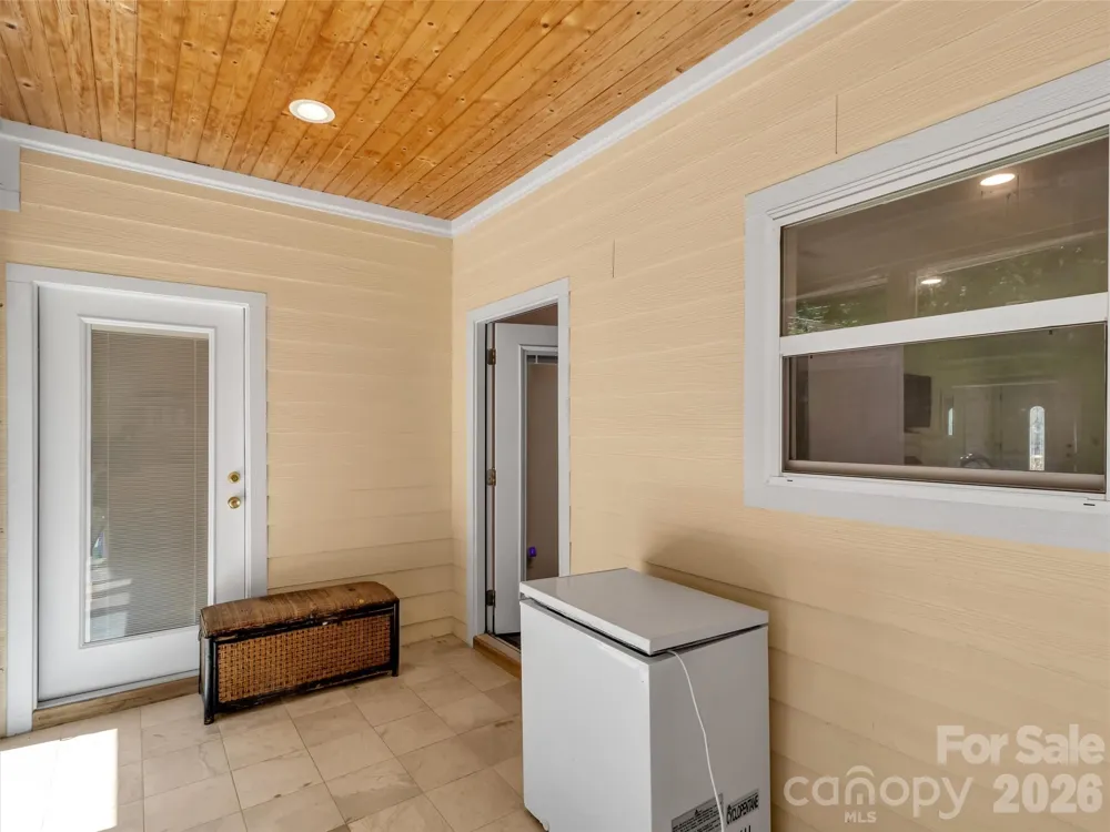 169 Roadrunner Drive Balsam, NC 28707