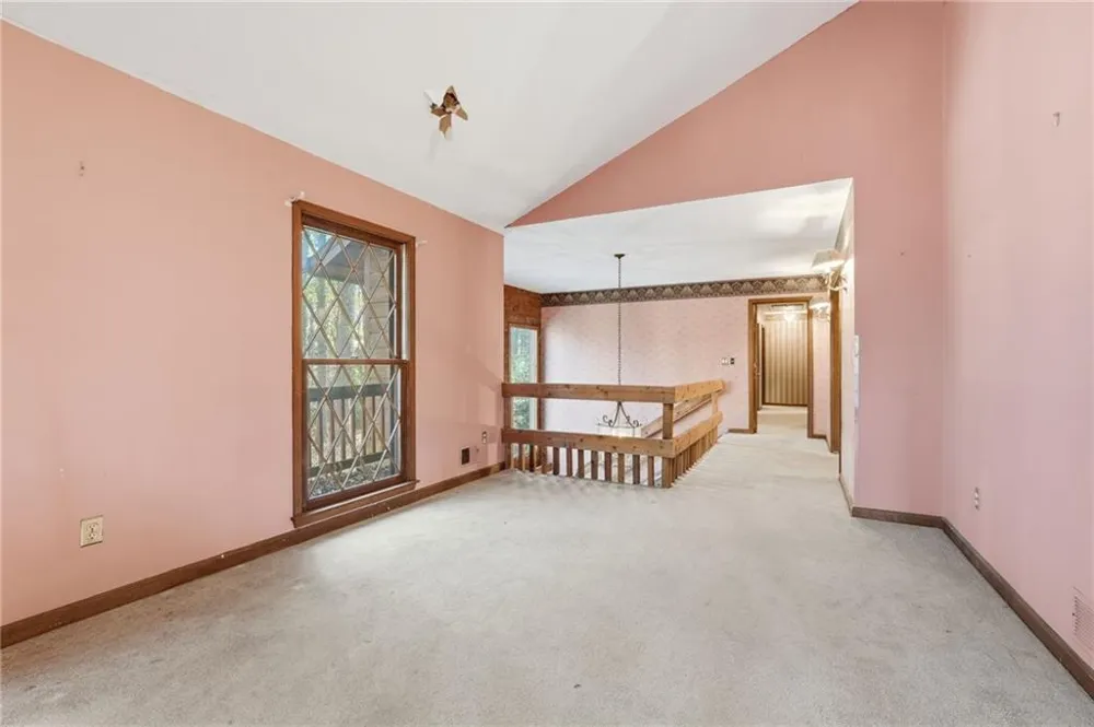 1091 Cole Drive SW Lilburn, GA 30047