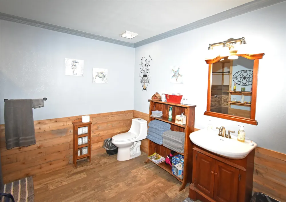 187 County Road 3230 Quitman, TX 75783
