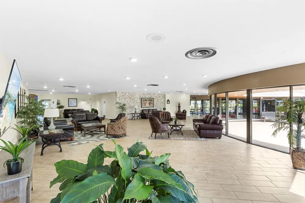 9861 Sunrise Lakes Boulevard #101 Sunrise, FL 33322