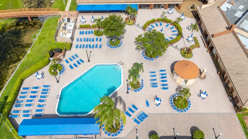9861 Sunrise Lakes Boulevard #101 Sunrise, FL 33322