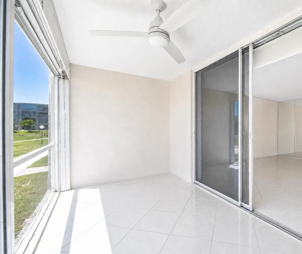 1025 SE 4th Avenue #101 Dania Beach, FL 33004