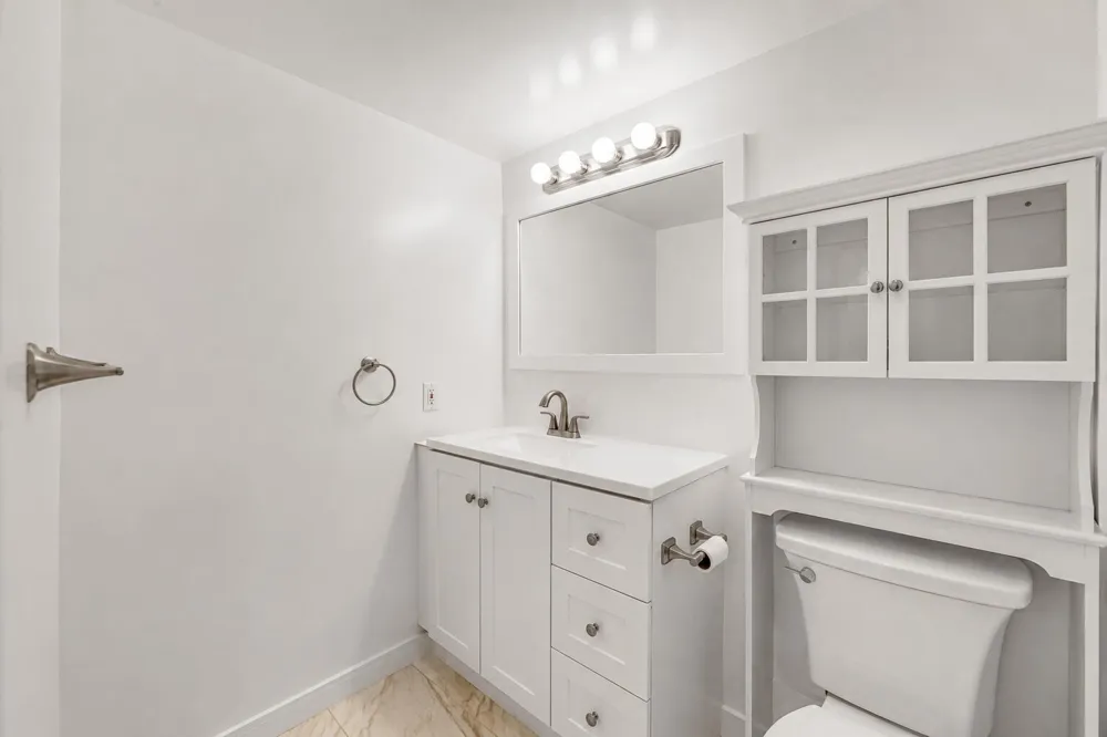 1025 SE 4th Avenue #101 Dania Beach, FL 33004