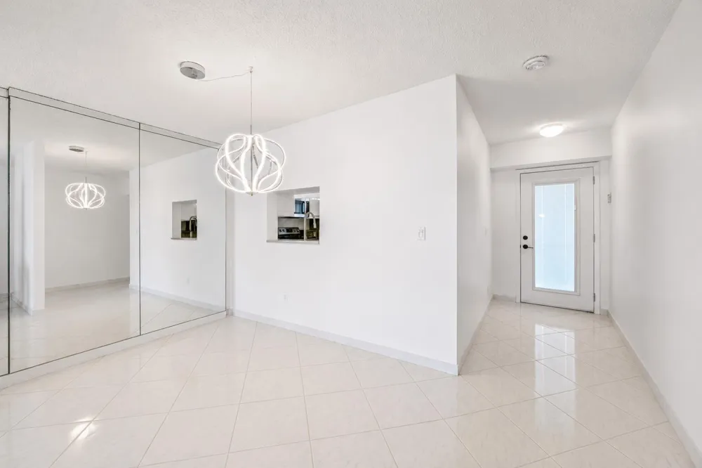 1025 SE 4th Avenue #101 Dania Beach, FL 33004