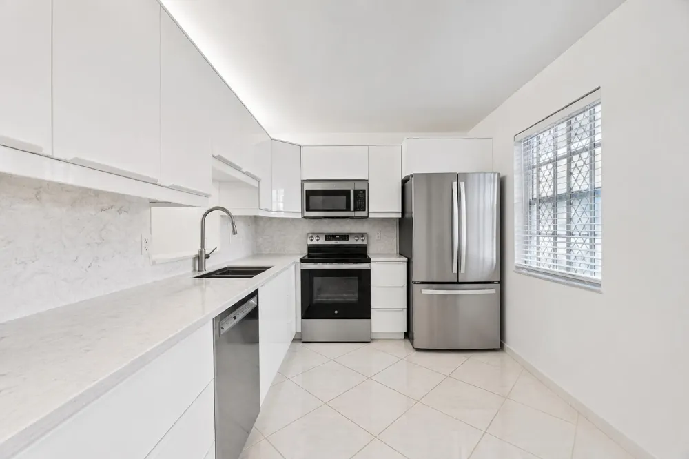 1025 SE 4th Avenue #101 Dania Beach, FL 33004