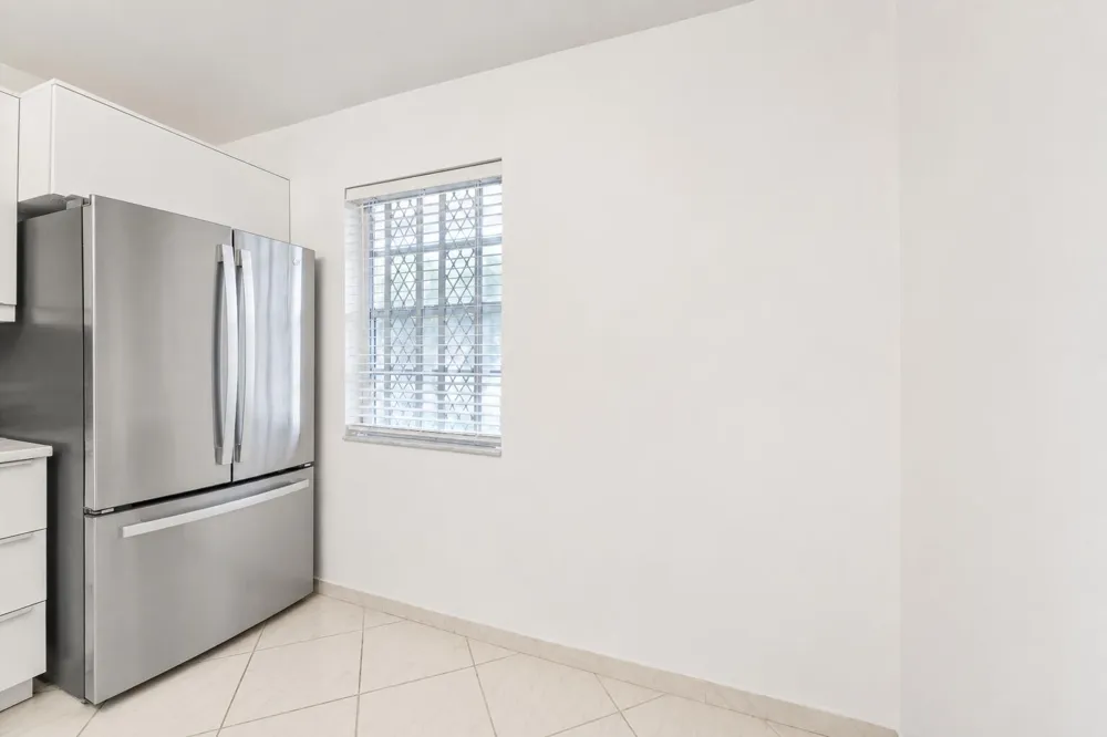 1025 SE 4th Avenue #101 Dania Beach, FL 33004