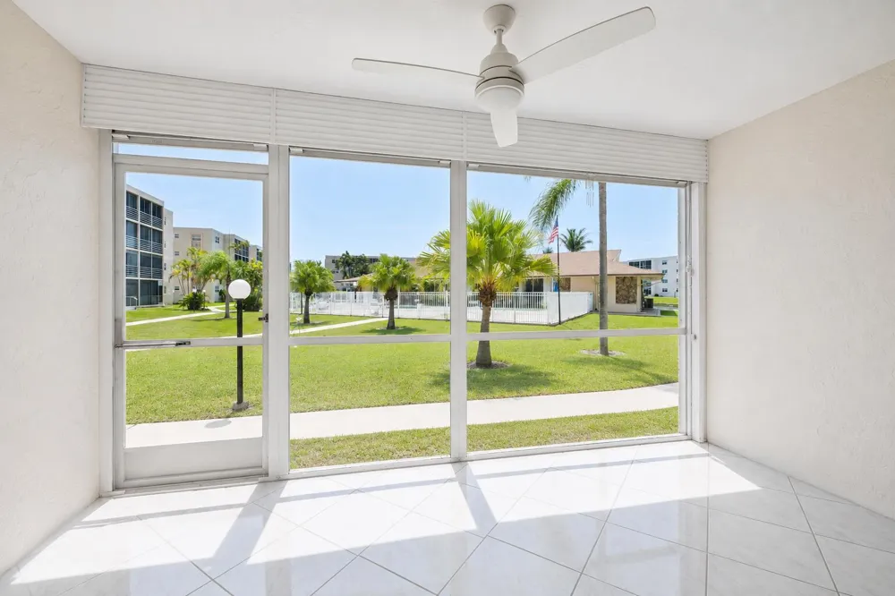 1025 SE 4th Avenue #101 Dania Beach, FL 33004