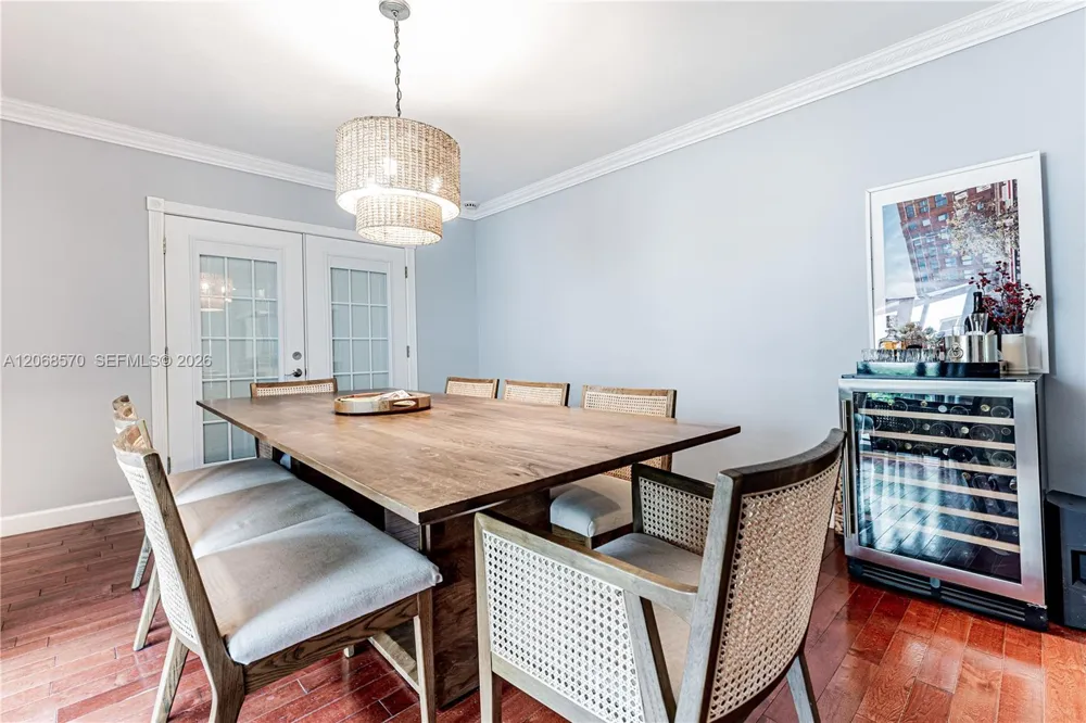 6865 Veronese St Coral Gables, FL 33146