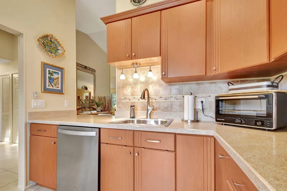 494 Iron Forge Court Royal Palm Beach, FL 33411